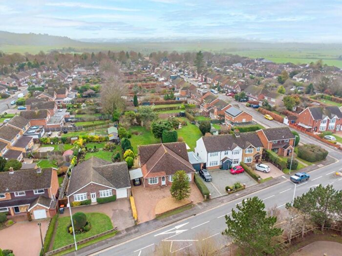 4 Bedroom Chalet For Sale In Totternhoe Road, Dunstable, LU6