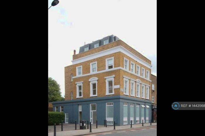 2 Bedroom Maisonette To Rent In Balls Pond Road, London, N1