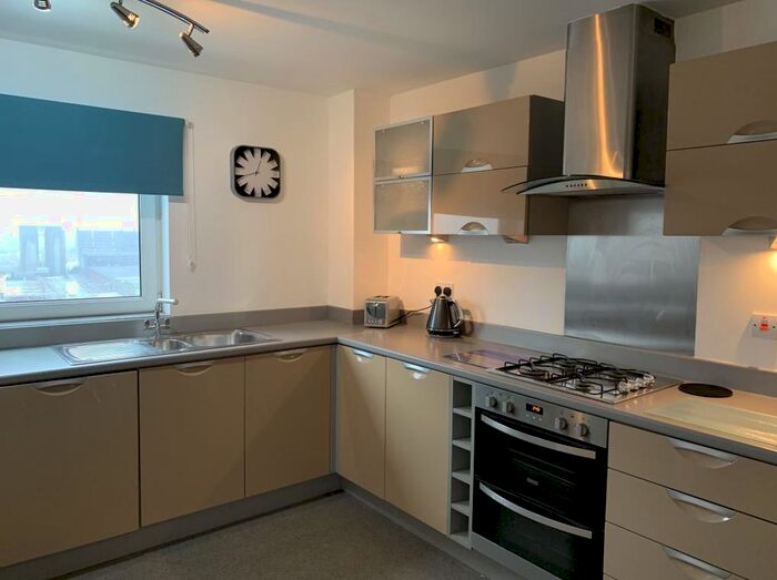 2 Bedroom Apartment To Rent In Woolmonger Street, Northampton, NN1