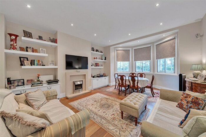 3 Bedroom Flat For Sale In Hanover Gate Mansions, Park Road, St John's Wood, London, NW1