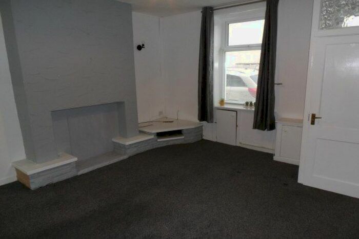 2 Bedroom Property To Rent In Henry Street, Blackburn, BB1