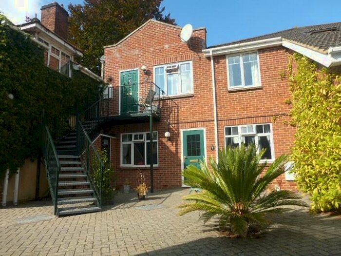 1 Bedroom Apartment To Rent In The Harrow Way, Basingstoke, RG22