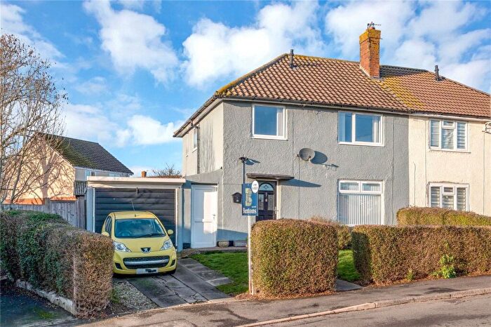 3 Bedroom Semi Detached House For Sale In Tudor Hill, Melton Mowbray, Leicestershire, LE13