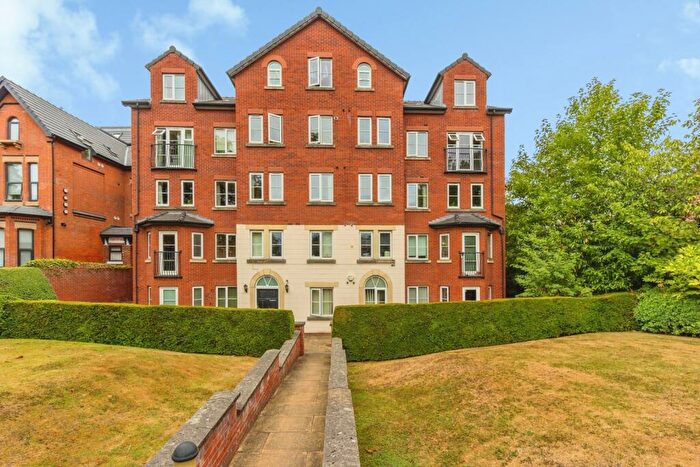 2 Bedroom Flat For Sale In Wilmslow Road, Manchester, Greater Manchester, M20