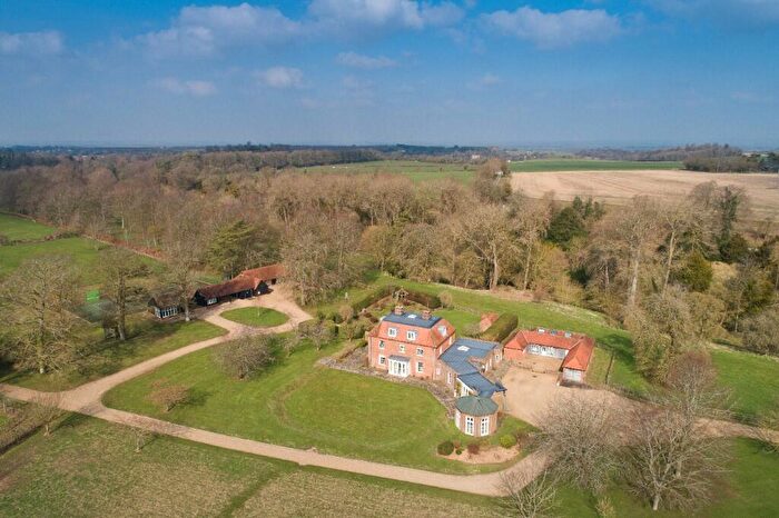 6 Bedroom Country House To Rent In Lockinge Estate, Oxfordshire, OX12