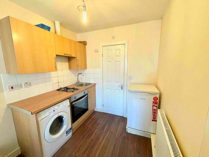 Studio To Rent In Charles Grinling Walk, Woolwich, SE18