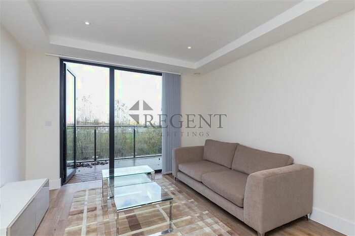 1 Bedroom Flat To Rent In George View, Knaresborough Drive, SW18