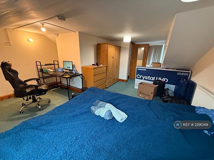 1 Bedroom Flat To Rent In Kings Road, Reading, RG1