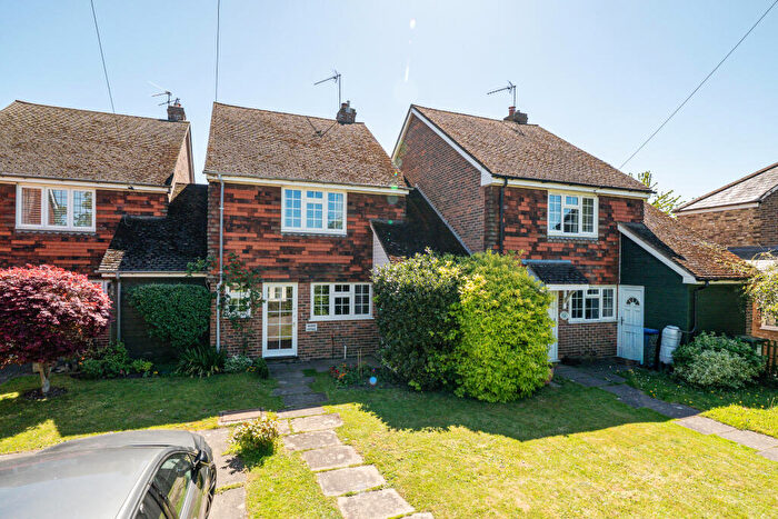 2 Bedroom House For Sale In Holyport Street, Maidenhead, SL6