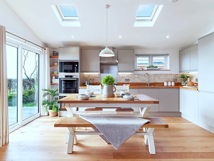 3 Bedroom Lodge For Sale In Boswinger, St. Austell, PL26