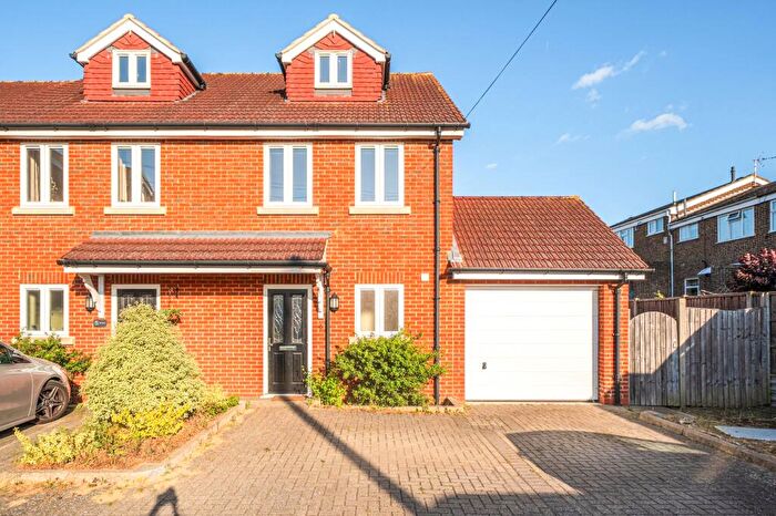 3 Bedroom End Of Terrace House For Sale In Zara Court, Granary Close, Rainham, Kent., ME8