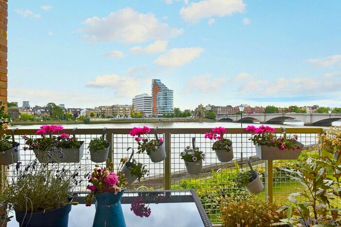 1 Bedroom Flat To Rent In Milton Court, Ranelagh Gardens, SW6