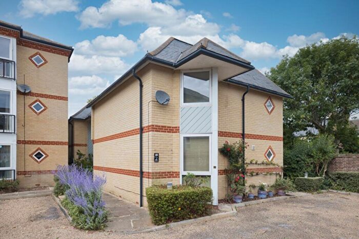 2 Bedroom Detached House For Sale In Priory Courtyard, Ramsgate, CT11