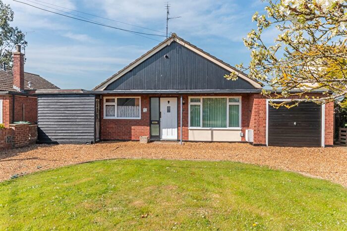 3 Bedroom Detached Bungalow For Sale In The Drive, Mayland, Chelmsford, CM3