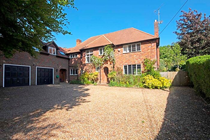 6 Bedroom Detached House For Sale In Little Coombe, Streatley On Thames, RG8