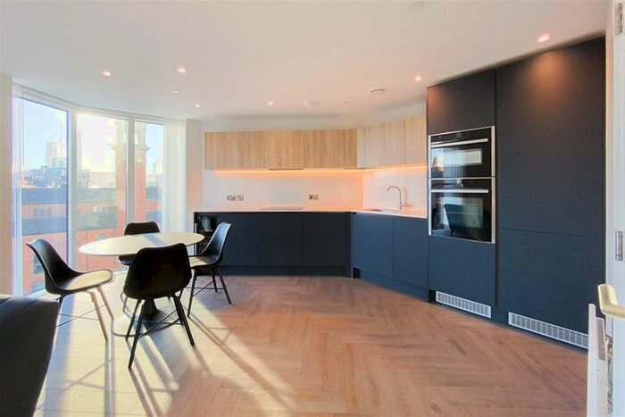 2 Bedroom Apartment To Rent In Castle Wharf, M15