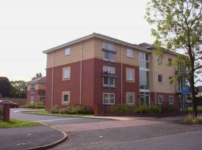 2 Bedroom Property To Rent In Turves Green, Longbridge, Northfield, Birmingham B31