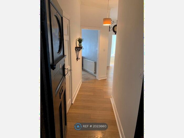 1 Bedroom Flat To Rent In Stanmore Road, Glasgow, G42