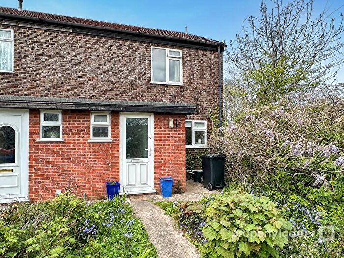 3 Bedroom End Of Terrace House For Sale In Orchard Road, Spixworth, Norfolk, NR10