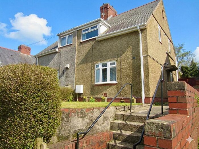 2 Bedroom Semi Detached House For Sale In Townhill Road, Cockett, Swansea, SA2