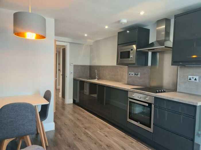 Apartment To Rent In Water Street Liverpool, L2