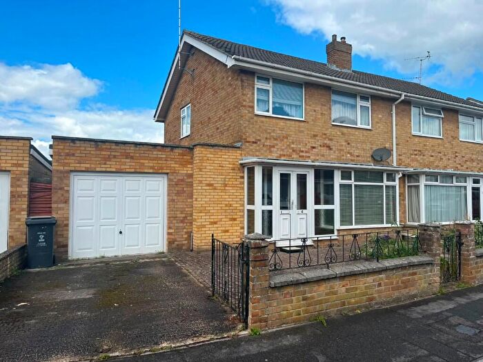 3 Bedroom Semi Detached House To Rent In John Herring Crescent, Swindon, Wiltshire, SN3