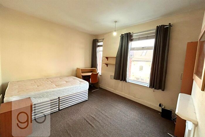 4 Bedroom Terraced House To Rent In Gulson Road, Coventry, CV1