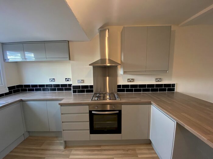 2 Bedroom Flat To Rent In Osborne Road, Jesmond, Newcastle, NE2