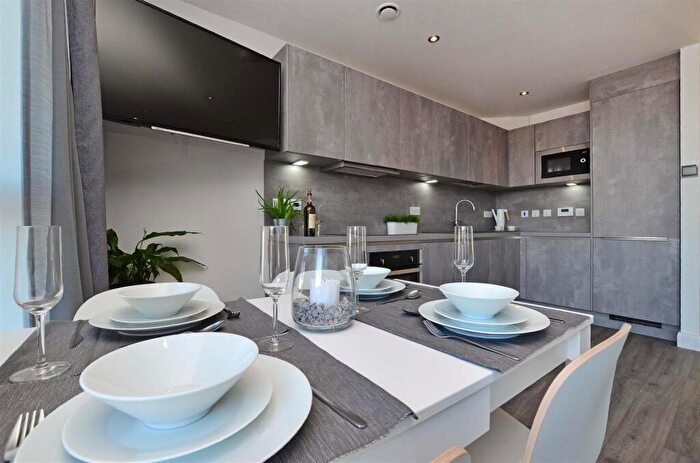 2 Bedroom Apartment To Rent In Gordon Road, Sheffield, S11