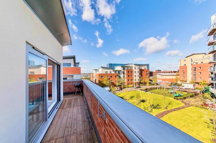 2 Bedroom Flat To Rent In Charrington Place, St.Albans AL1