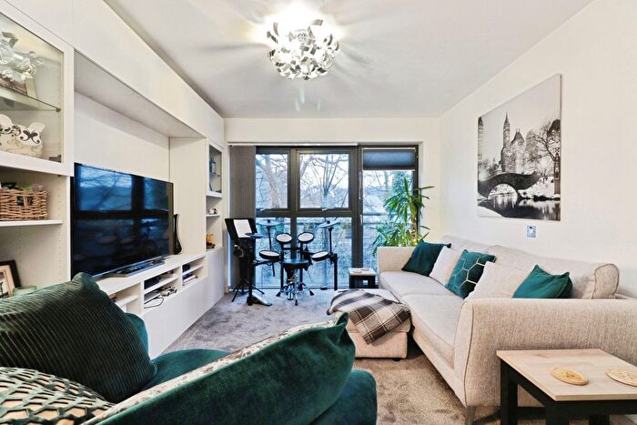 2 Bedroom Flat For Sale In Adelaide Lane, Sheffield, S3