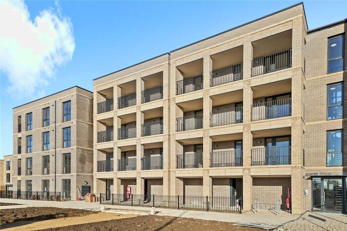 1 Bedroom Property To Rent In Osprey Drive, Trumpington, Cambridge, Cambridgeshire, CB2