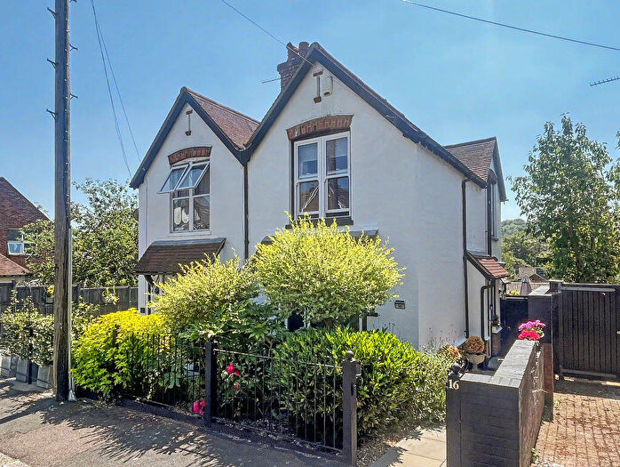 3 Bedroom Semi-Detached House For Sale In Spring Gardens Road - A Beautifully Presented Home, HP13