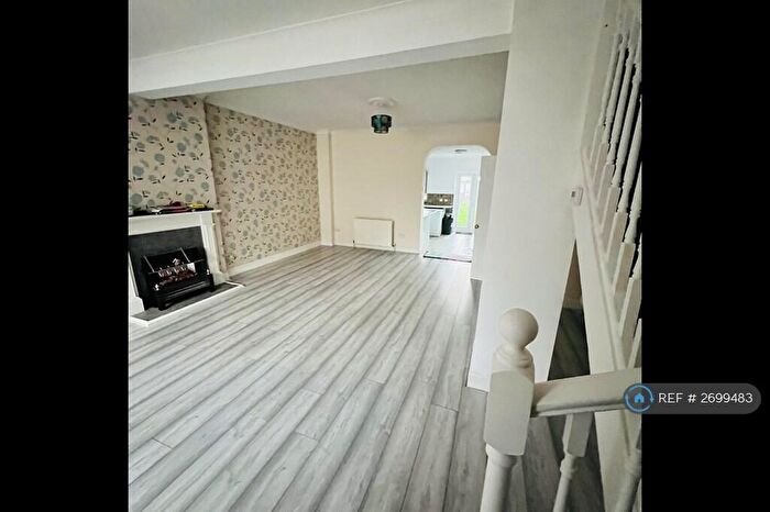 3 Bedroom End Of Terrace House To Rent In Seaforth Avenue, Southend-On-Sea, SS2