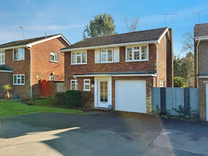 4 Bedroom Detached House For Sale In Appledore Road, Tenterden, TN30