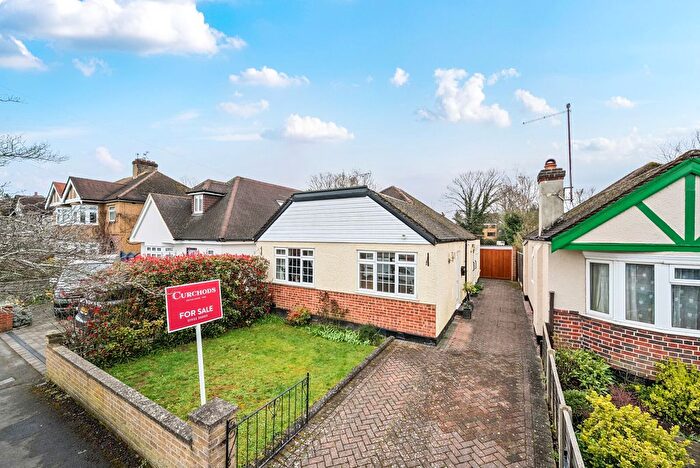 3 Bedroom Bungalow For Sale In Hollies Avenue, West Byfleet, KT14
