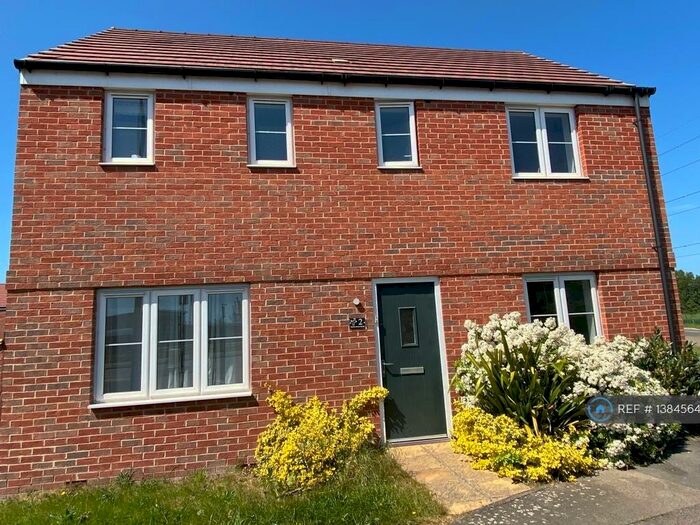 3 Bedroom Semi-Detached House To Rent In Marsh Street North, Dartford, DA1