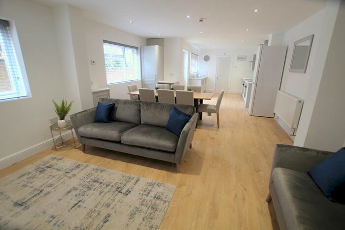 Studio To Rent In Gordon Avenue, Southampton, SO14