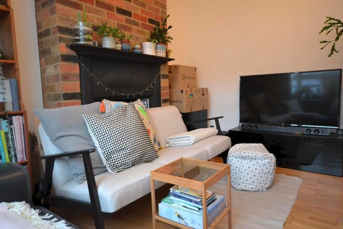 3 Bedroom Terraced House To Rent In Arrol Road Beckenham, BR3