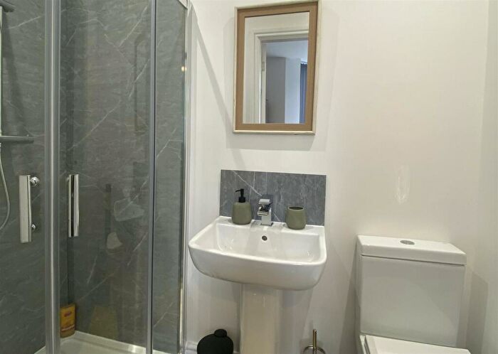 1 Bedroom House To Rent In Montague Road, Burnley, BB11