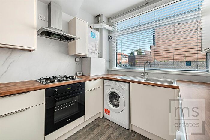 5 Bedroom Terraced House To Rent In Park Road, Nottingham, NG7