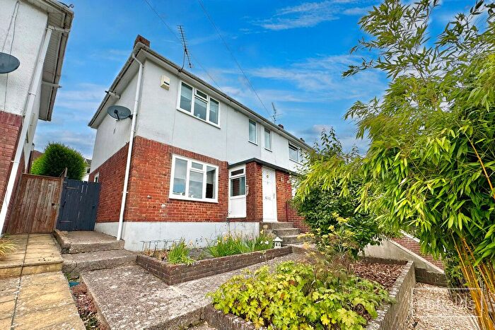2 Bedroom Semi-detached House For Sale In Ferndene Way, Southampton, SO18