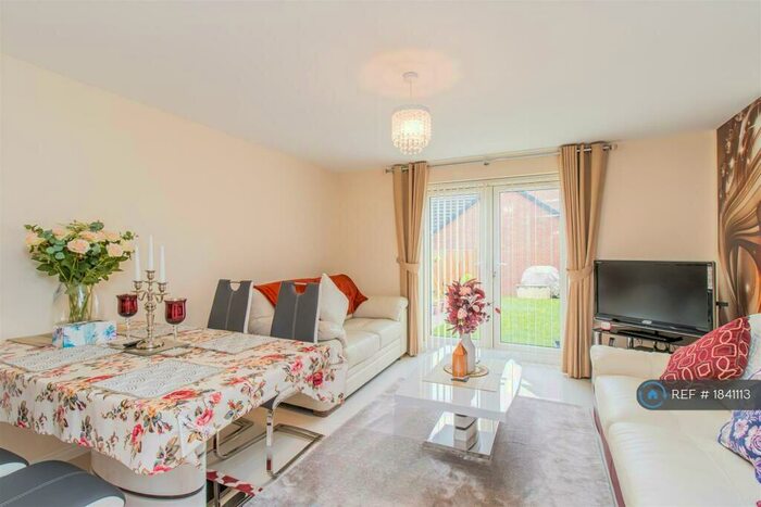 3 Bedroom Terraced House To Rent In Signals Drive, Coventry, CV3