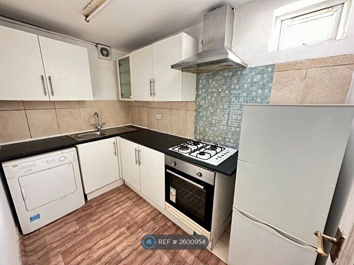 3 Bedroom Terraced House To Rent In Kingsley Road, Hounslow, TW3