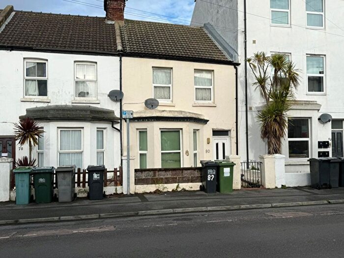 2 Bedroom Terraced House For Sale In Longstone Road, Eastbourne, BN21