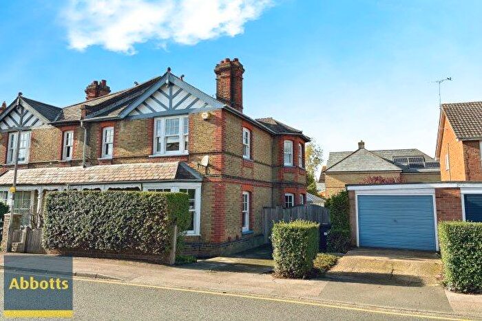4 Bedroom Semi-Detached House To Rent In Maltese Road, Chelmsford, CM1