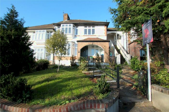 3 Bedroom Maisonette To Rent In Lismore, Woodside, Wimbledon, SW19
