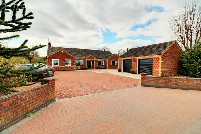 4 Bedroom Detached Bungalow For Sale In Turbary, Epworth, DN9
