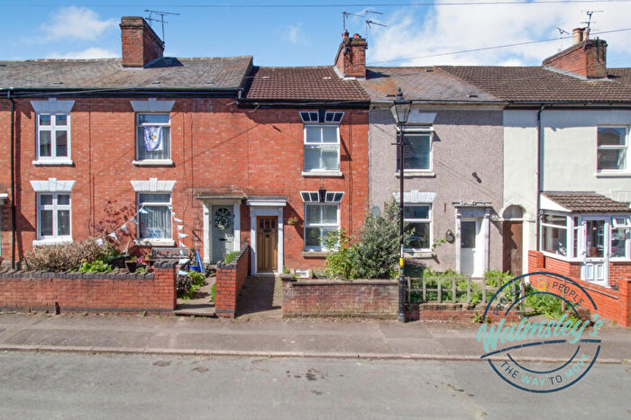 3 Bedroom Terraced House For Sale In Mount Street, Chapelfields, Coventry, CV5