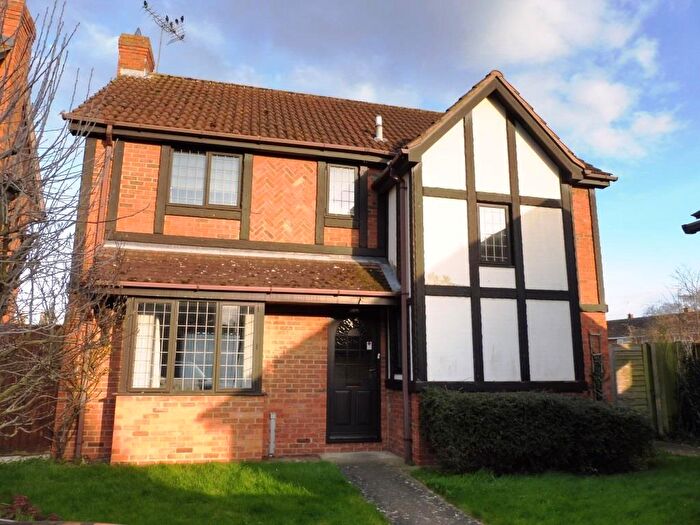 4 Bedroom House To Rent In Meadway, Market Deeping, PE6